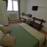 לינה וארוחת בוקר Finalex *